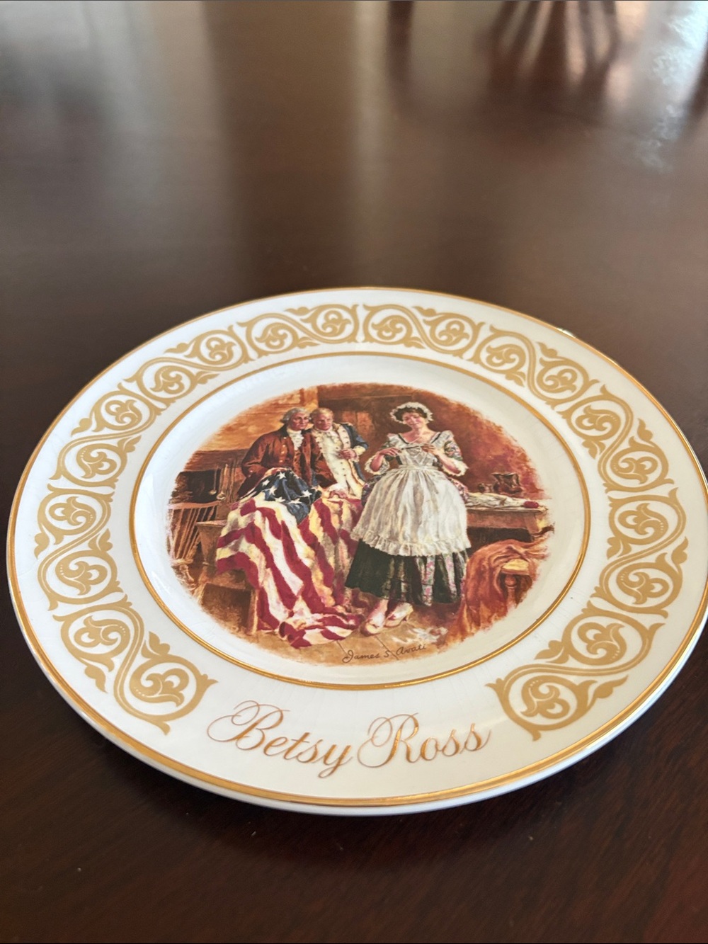 Collectible Betsey Ross plate 1973 by Wedgewood for Avon